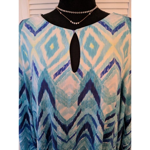 Chicos Top Womens sz L/2 Blue Aqua Zigzag Stripe Blouse 3/4 Sleeve Stretch Beach - Picture 2 of 10